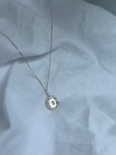 Load image into Gallery viewer, Bea necklace
