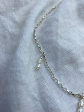 Load image into Gallery viewer, Double Pearl Choker
